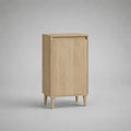 Table de chevet haute rectangulaire en bois avec 1 porte, chêne clair, 40 × 35 × 70 cm